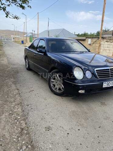 Mercedes E 240 2000, 324,456 km - 2.4 л - Bakı