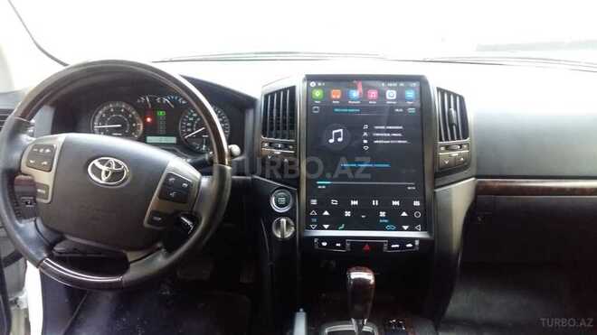 Toyota Land Cruiser 2011, 122,000 km - 4.0 l - Zaqatala