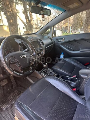 Kia Forte 2017, 177,028 km - 2.0 l - Bakı