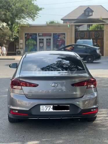 Hyundai Elantra 2019, 163,000 km - 2.0 l - Bakı