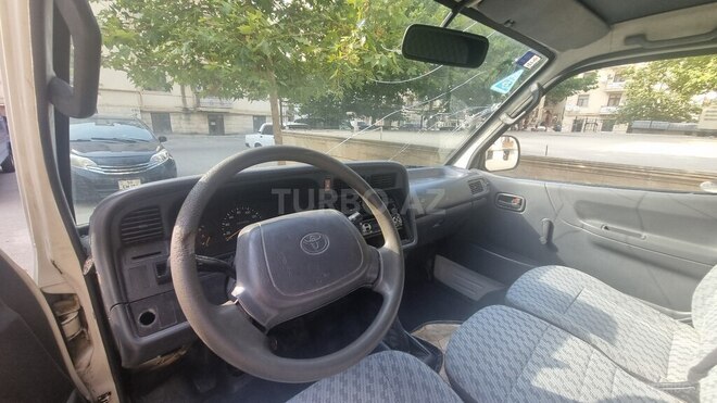 Toyota HiAce 1998, 288,000 km - 2.8 l - Bakı