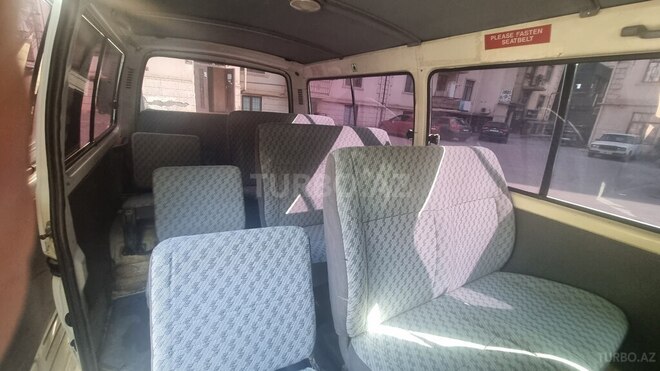 Toyota HiAce 1998, 288,000 km - 2.8 l - Bakı