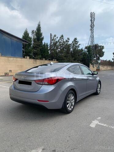 Hyundai Elantra 2015, 55,999 km - 1.8 l - Şirvan