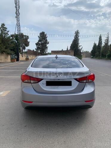 Hyundai Elantra 2015, 55,999 km - 1.8 l - Şirvan