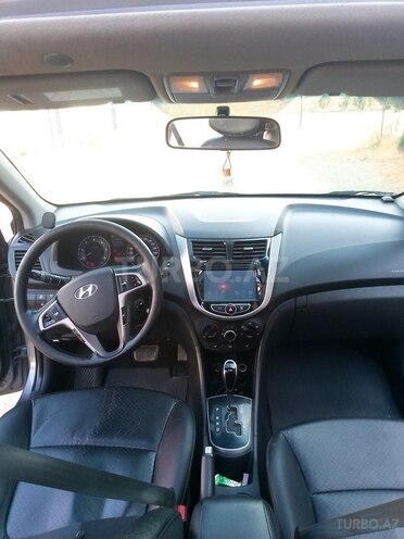 Hyundai Accent 2016, 212,000 km - 1.6 l - Bakı