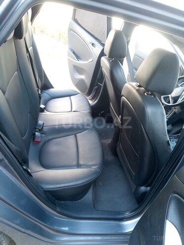 Hyundai Accent 2016, 212,000 km - 1.6 l - Bakı