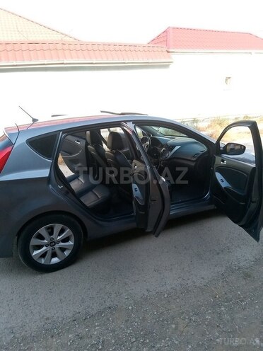 Hyundai Accent 2016, 212,000 km - 1.6 l - Bakı