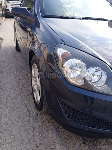 Opel Astra 2007, 354,196 km - 1.3 l - Bakı