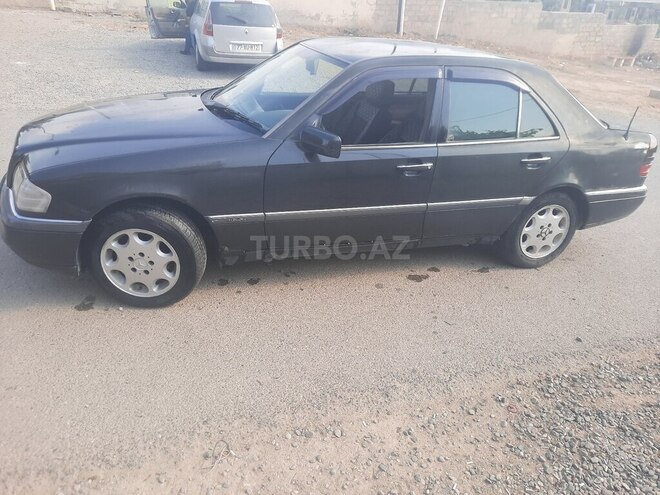 Mercedes C 180 1994, 300,000 km - 1.8 л - Bakı