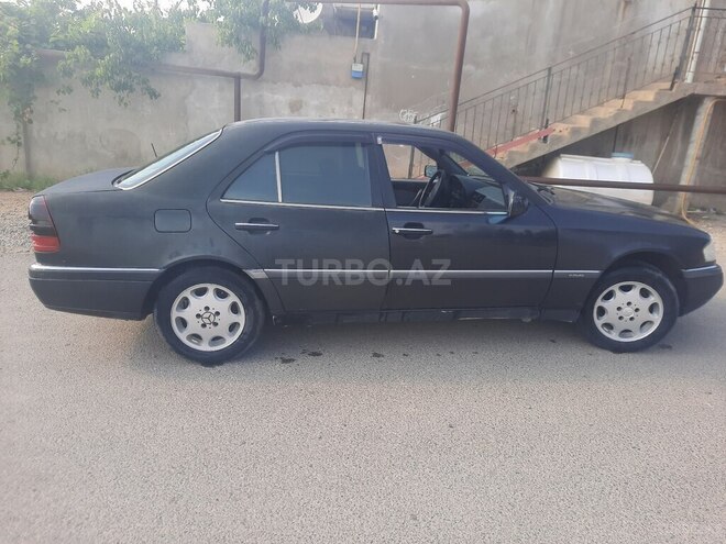 Mercedes C 180 1994, 300,000 km - 1.8 л - Bakı