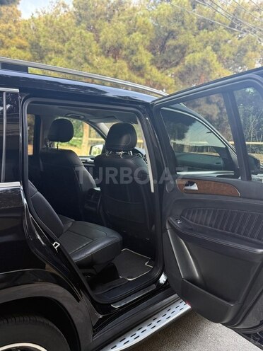 Mercedes GLS 400 4MATIC-5