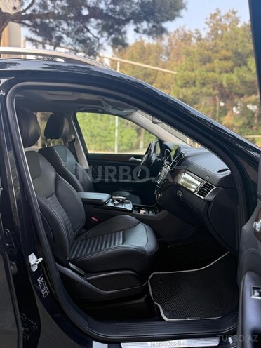 Mercedes GLS 400 4MATIC-9