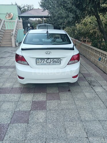 Hyundai Accent 2014, 320,000 km - 1.6 l - Bakı