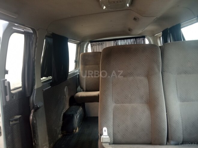 Nissan Urvan 2007, 385,000 km - 3.0 l - Bakı