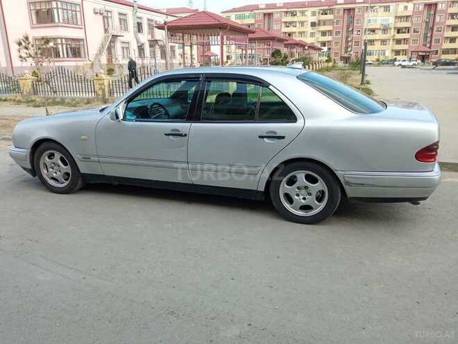 Mercedes E 240 1997, 439,095 km - 2.4 l - Bakı