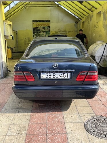 Mercedes E 200 1996, 123,456 km - 2.0 л - Xaçmaz