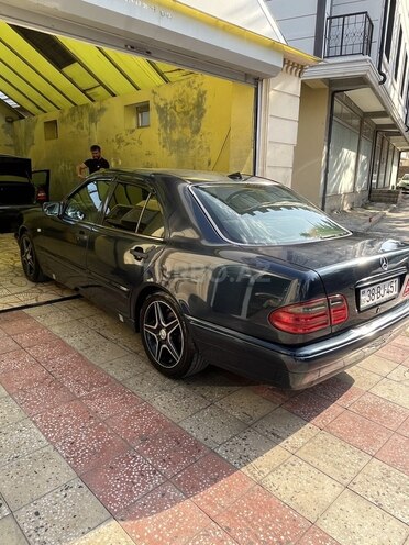 Mercedes E 200 1996, 123,456 km - 2.0 л - Xaçmaz