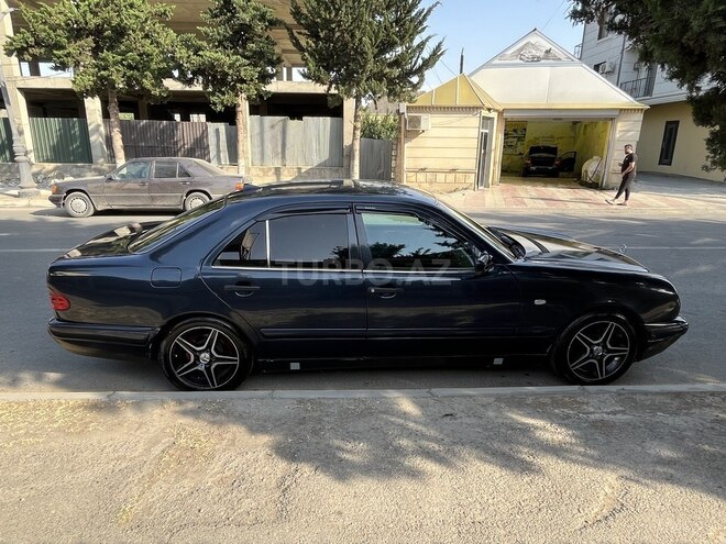 Mercedes E 200 1996, 123,456 km - 2.0 л - Xaçmaz