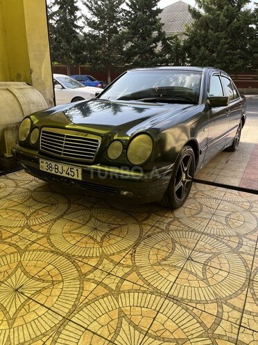 Mercedes E 200 1996, 123,456 km - 2.0 л - Xaçmaz