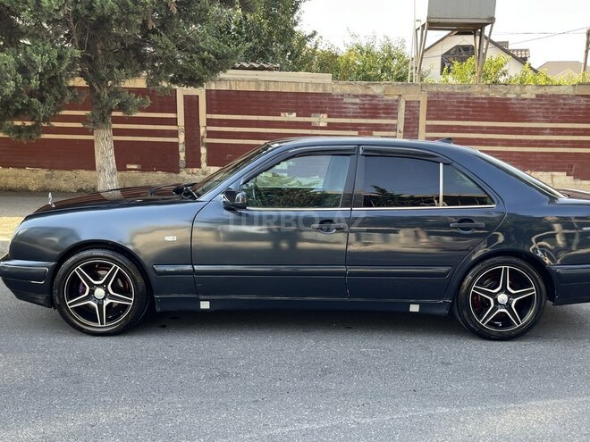 Mercedes E 200 1996, 123,456 km - 2.0 л - Xaçmaz