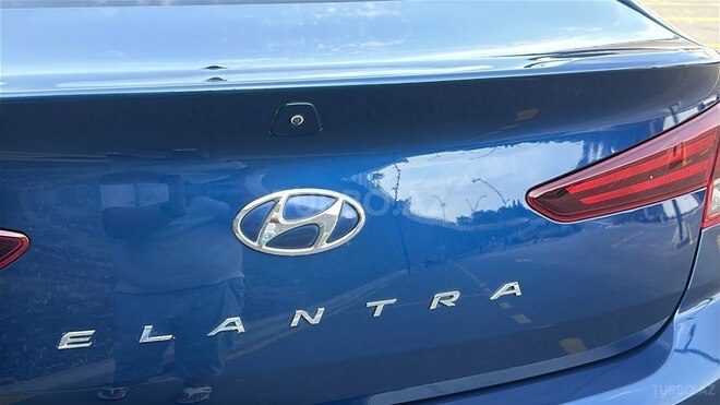 Hyundai Elantra 2019, 99,568 km - 2.0 l - Bakı