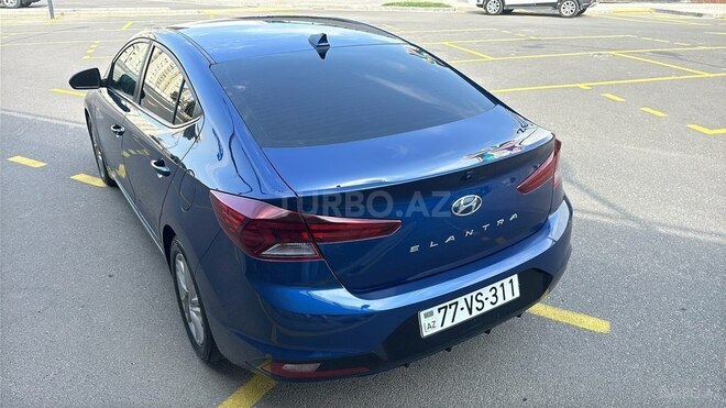 Hyundai Elantra 2019, 99,568 km - 2.0 l - Bakı