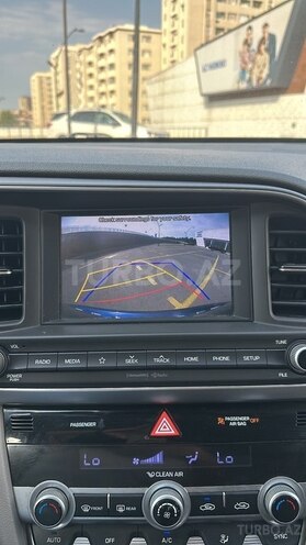 Hyundai Elantra 2019, 99,568 km - 2.0 l - Bakı