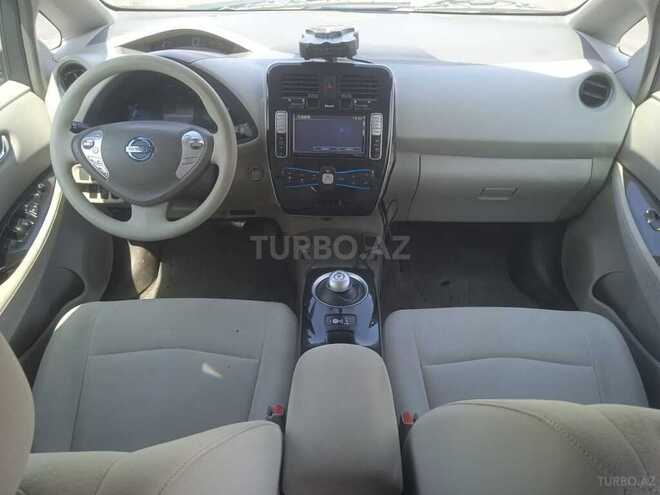 Nissan Leaf 2011, 91,000 km - 0.0 l - Sumqayıt