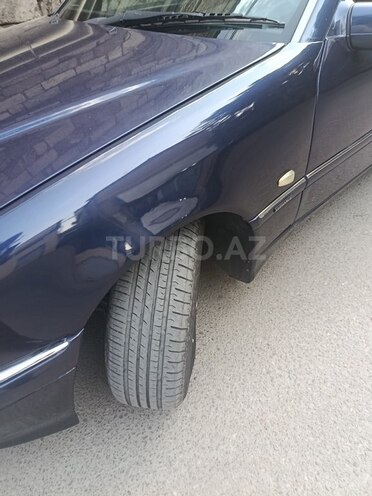 Mercedes C 280 1999, 326,000 km - 2.8 л - Bakı