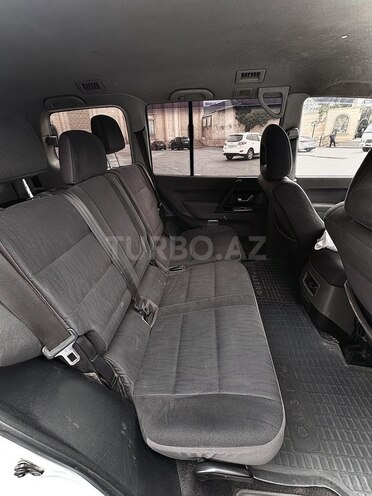 Mitsubishi Pajero 2006, 380,000 km - 3.2 l - Bakı