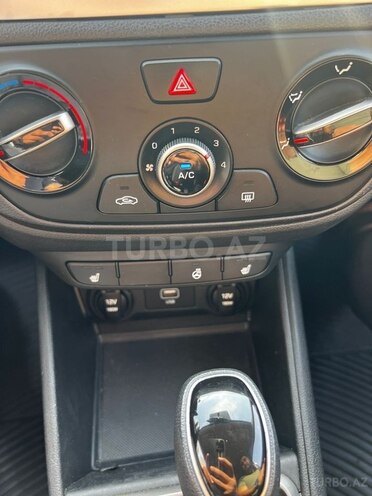 Hyundai Accent 2019, 194,000 km - 1.6 л - Bakı