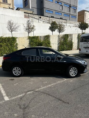 Hyundai Accent 2019, 194,000 km - 1.6 л - Bakı
