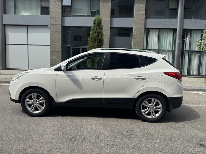 Hyundai ix35 2012, 330,000 km - 2.0 l - Bakı