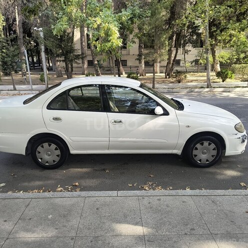 Nissan Sunny 2010, 651,000 km - 1.3 l - Bakı
