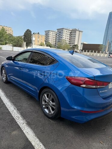 Hyundai Elantra 2017, 219,000 km - 2.0 l - Bakı