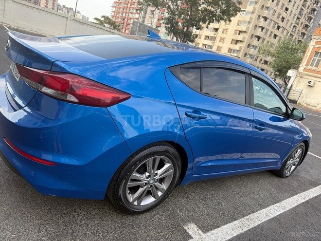Hyundai Elantra 2017, 219,000 km - 2.0 l - Bakı