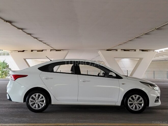 Hyundai Accent 2019, 150,000 km - 1.6 l - Bakı