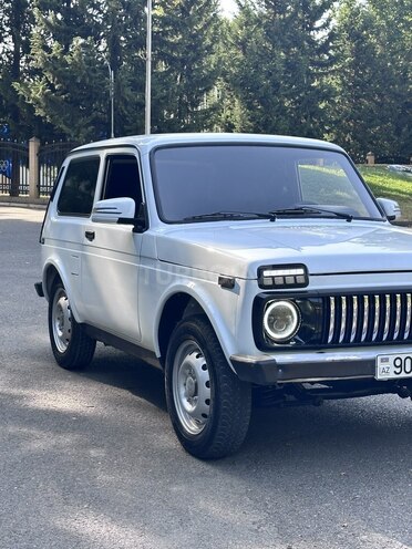 LADA (VAZ) Niva 2009, 165,000 km - 1.7 l - Mingəçevir