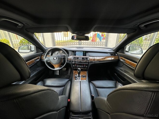 BMW 750 2009, 140,000 km - 4.4 l - Bakı
