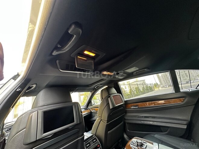 BMW 750 2009, 140,000 km - 4.4 l - Bakı