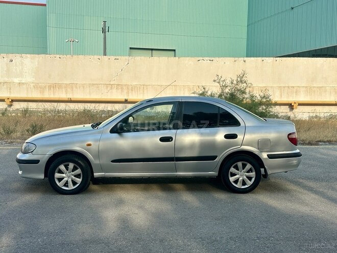 Nissan Sunny 2003, 270,580 km - 1.6 l - Bakı