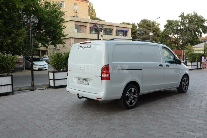 Mercedes Vito 2015, 221,000 km - 2.2 l - Bakı