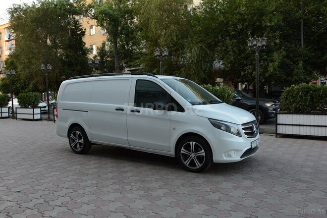 Mercedes Vito 2015, 221,000 km - 2.2 l - Bakı