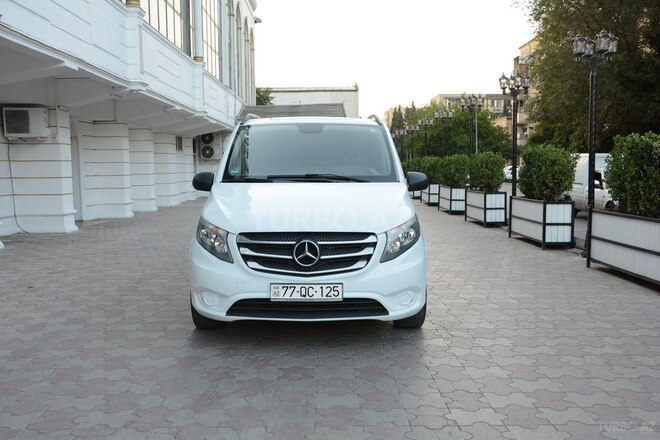 Mercedes Vito 2015, 221,000 km - 2.2 l - Bakı