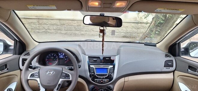 Hyundai Accent 2012, 135,000 km - 1.6 л - Bakı