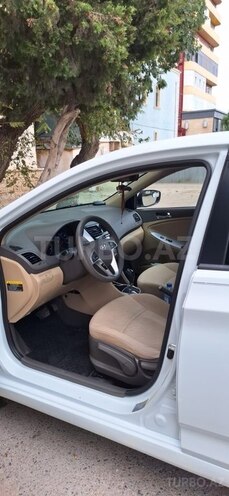 Hyundai Accent 2012, 135,000 km - 1.6 л - Bakı