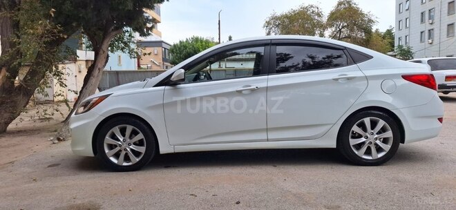 Hyundai Accent 2012, 135,000 km - 1.6 л - Bakı