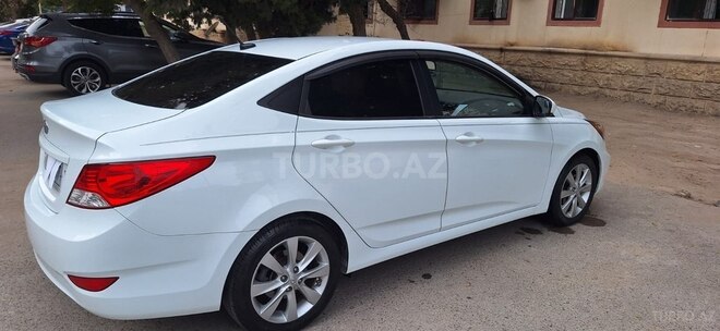 Hyundai Accent 2012, 135,000 km - 1.6 л - Bakı