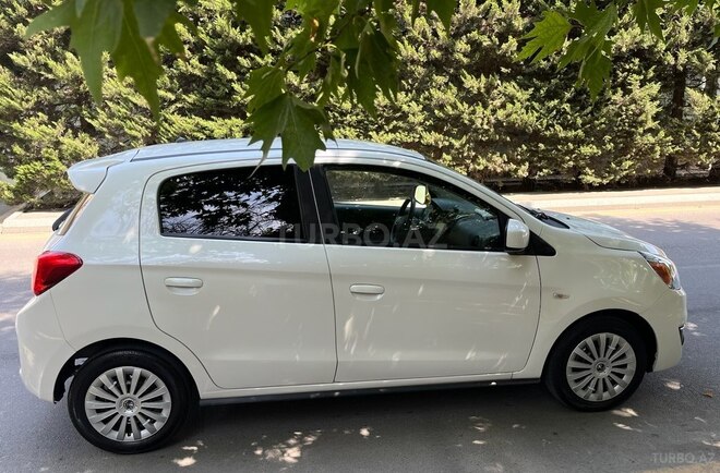 Mitsubishi Mirage 2020, 154,000 km - 1.2 л - Bakı