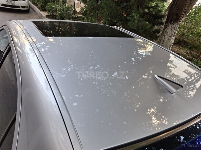Mercedes E 240 2001, 420,000 km - 2.6 l - Bakı